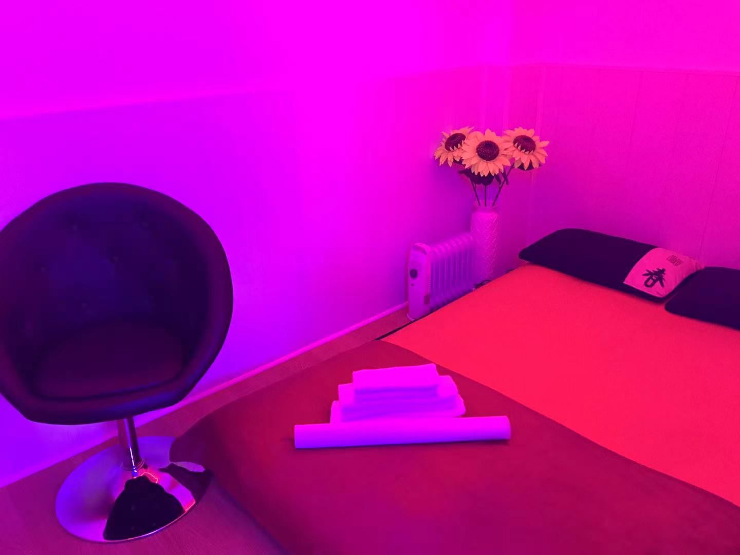 https://www.374massatge.com/wp-content/uploads/2025/07/local-3.jpg